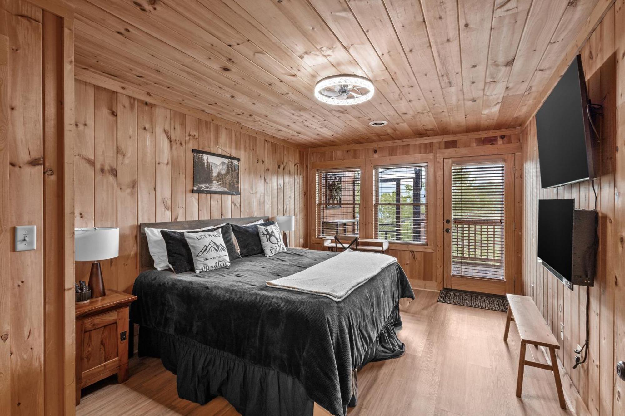 גטלינבורג Classy Bear Cabin מראה חיצוני תמונה