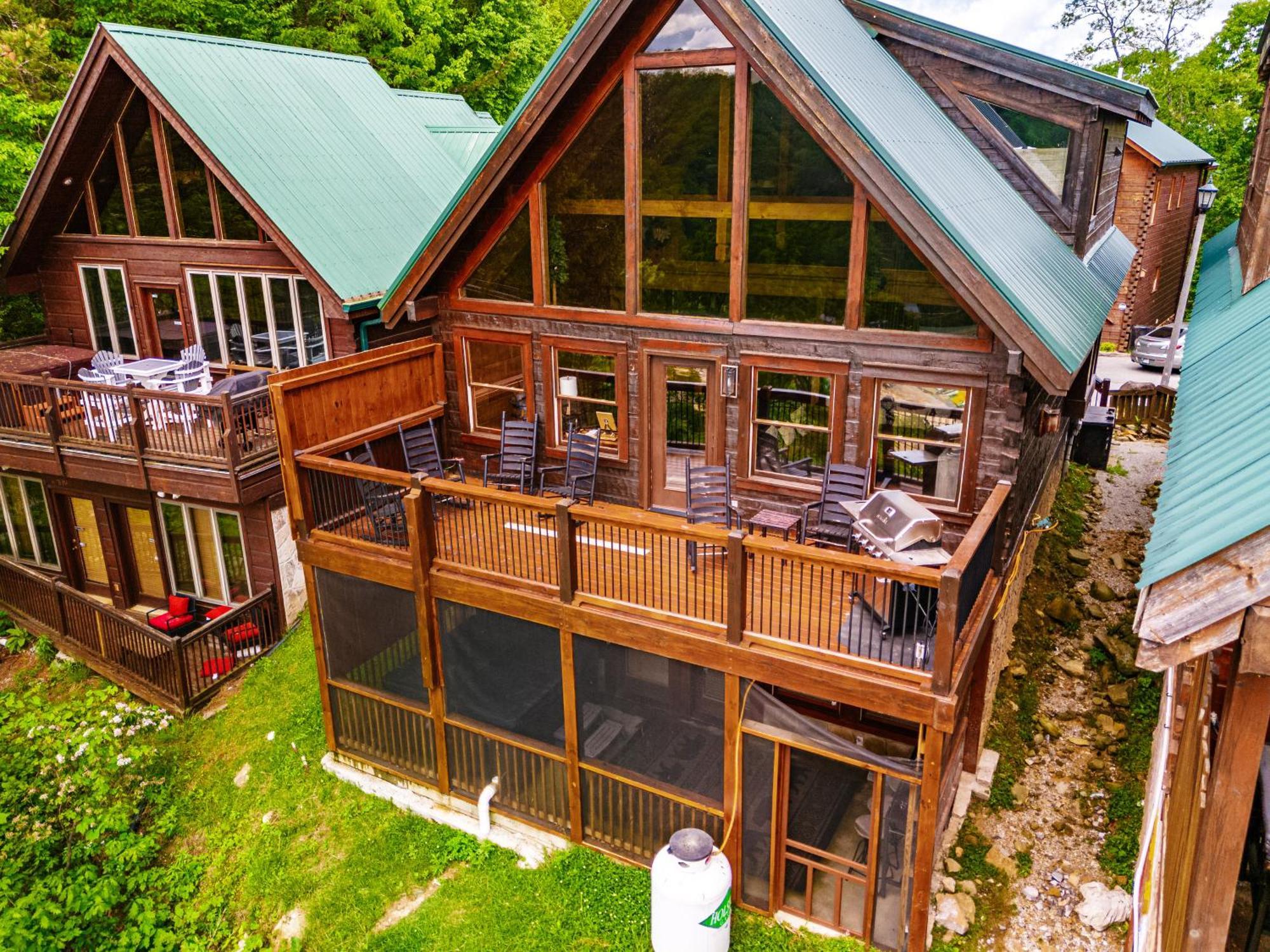גטלינבורג Classy Bear Cabin מראה חיצוני תמונה